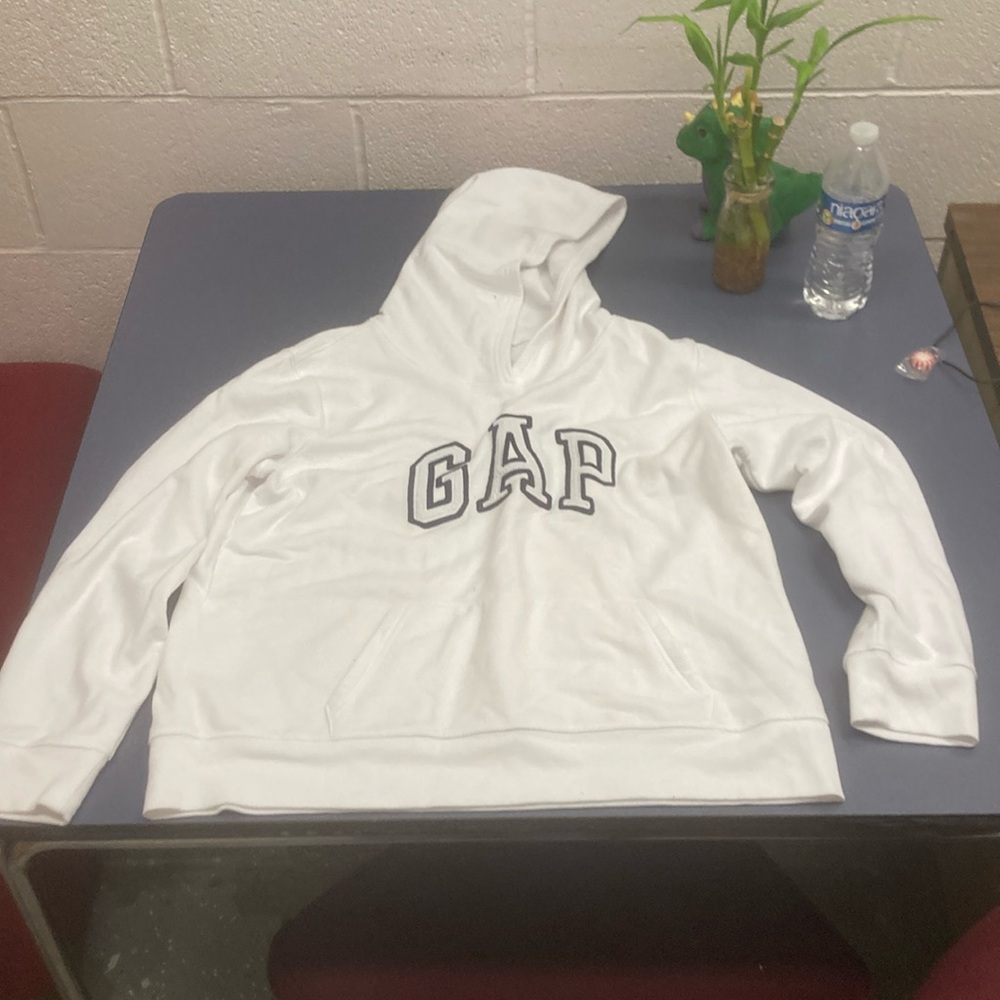 Women’s GAP hoodie